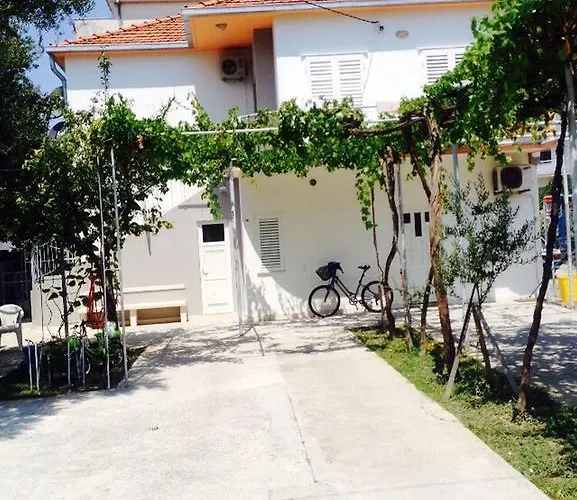 Nikolina Апартаменты Сплит